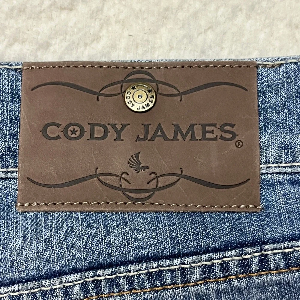 Cody James Shorts Mens 32 Blue Denim Cut Off Raw Hem Stretch Western Casual 6602